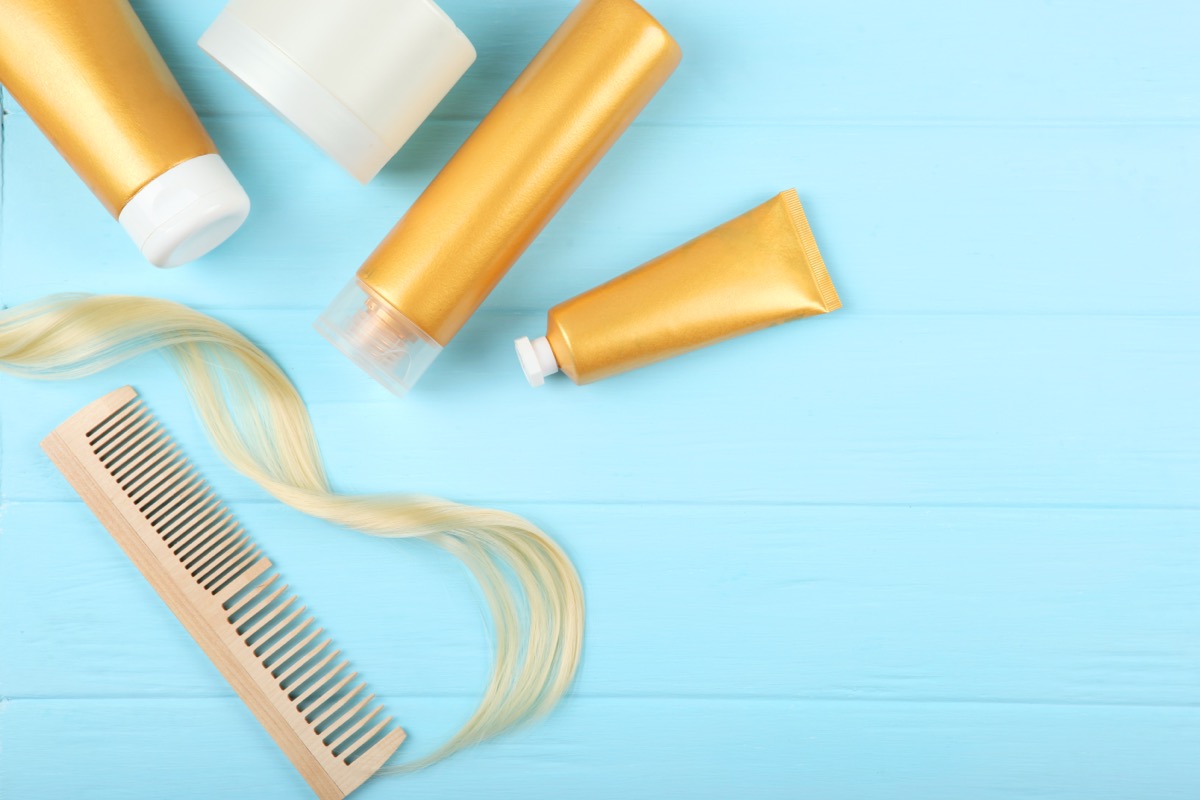 Mycie włosów farbowanych